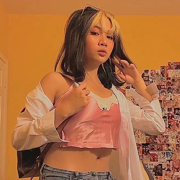 Meet your Posher, Mari - Picture 4 of 6